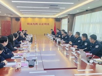 凝聚多元力量 提升解纷质效——青岛汽车联合会到黄岛法院参加道交一体化工作座谈会